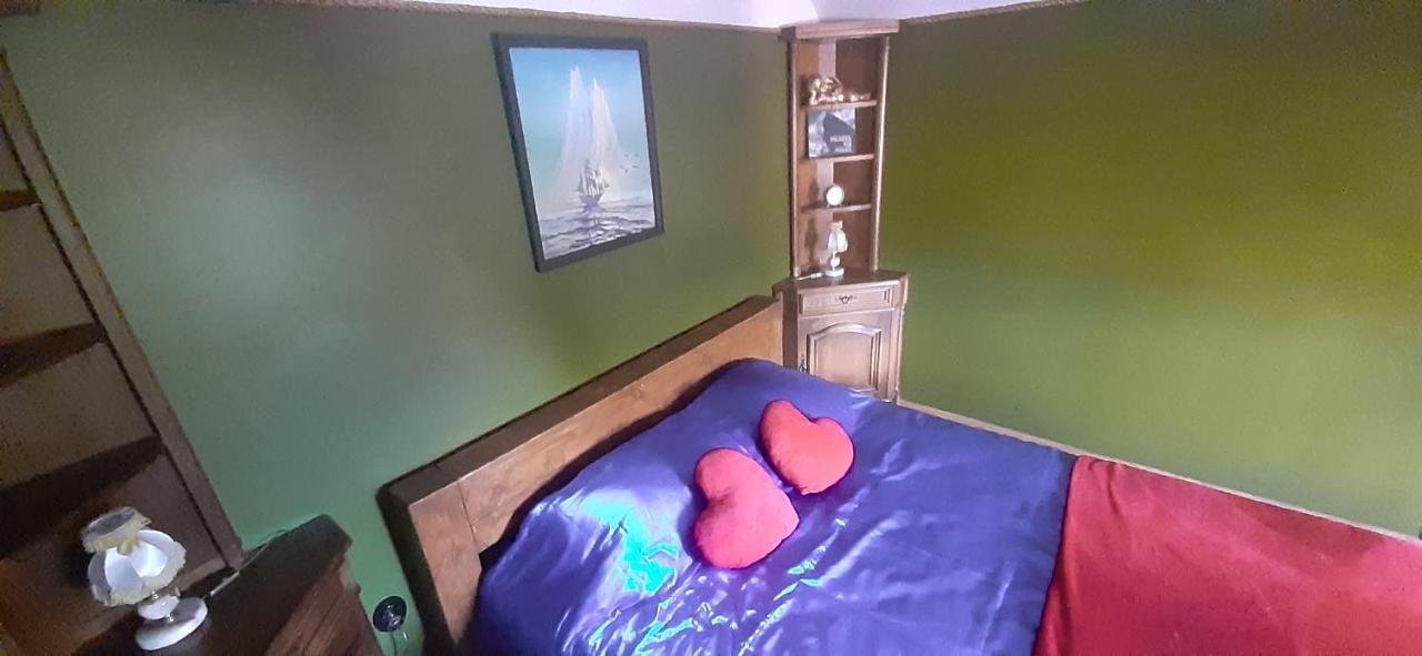 Yacht Club Apartment Liepaja Ngoại thất bức ảnh